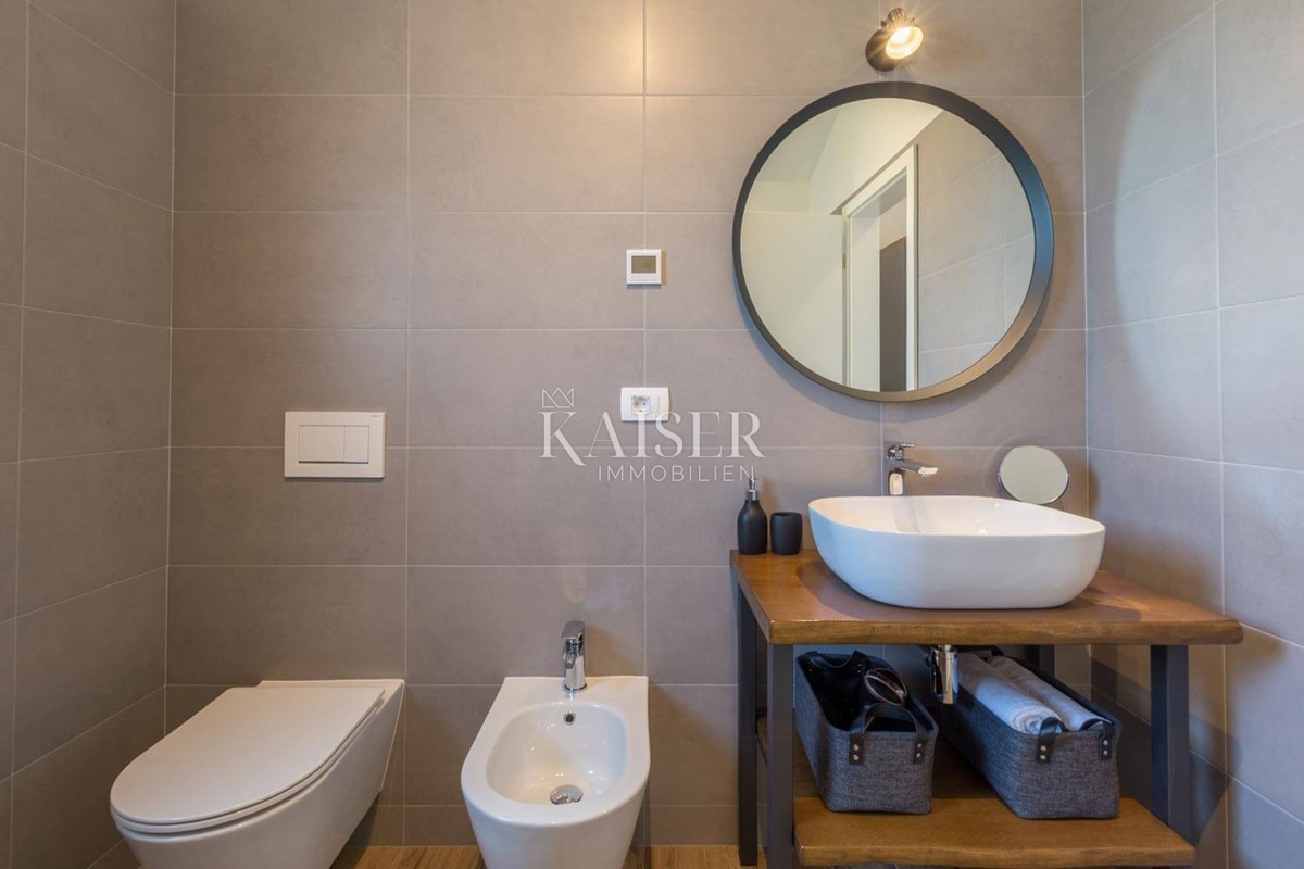 Istria, Buie - Casa 150m2 con piscina e vista mare