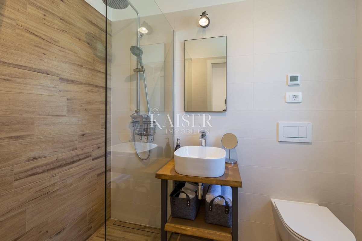 Istria, Buie - Casa 150m2 con piscina e vista mare