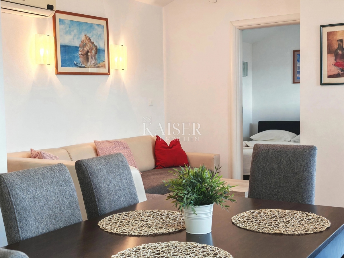 Isola di Krk, Čižići - appartamento con due camere da letto 55m2, a soli 60m dal mare