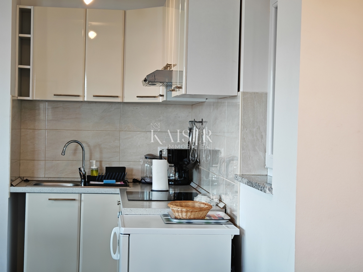 Isola di Krk, Čižići - appartamento con due camere da letto 55m2, a soli 60m dal mare