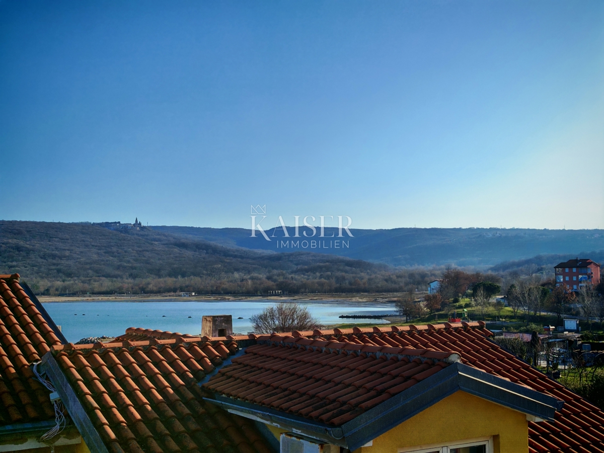 Isola di Krk, Čižići - appartamento con due camere da letto 55m2, a soli 60m dal mare