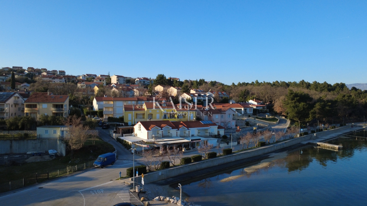 Isola di Krk, Čižići - appartamento con due camere da letto 55m2, a soli 60m dal mare