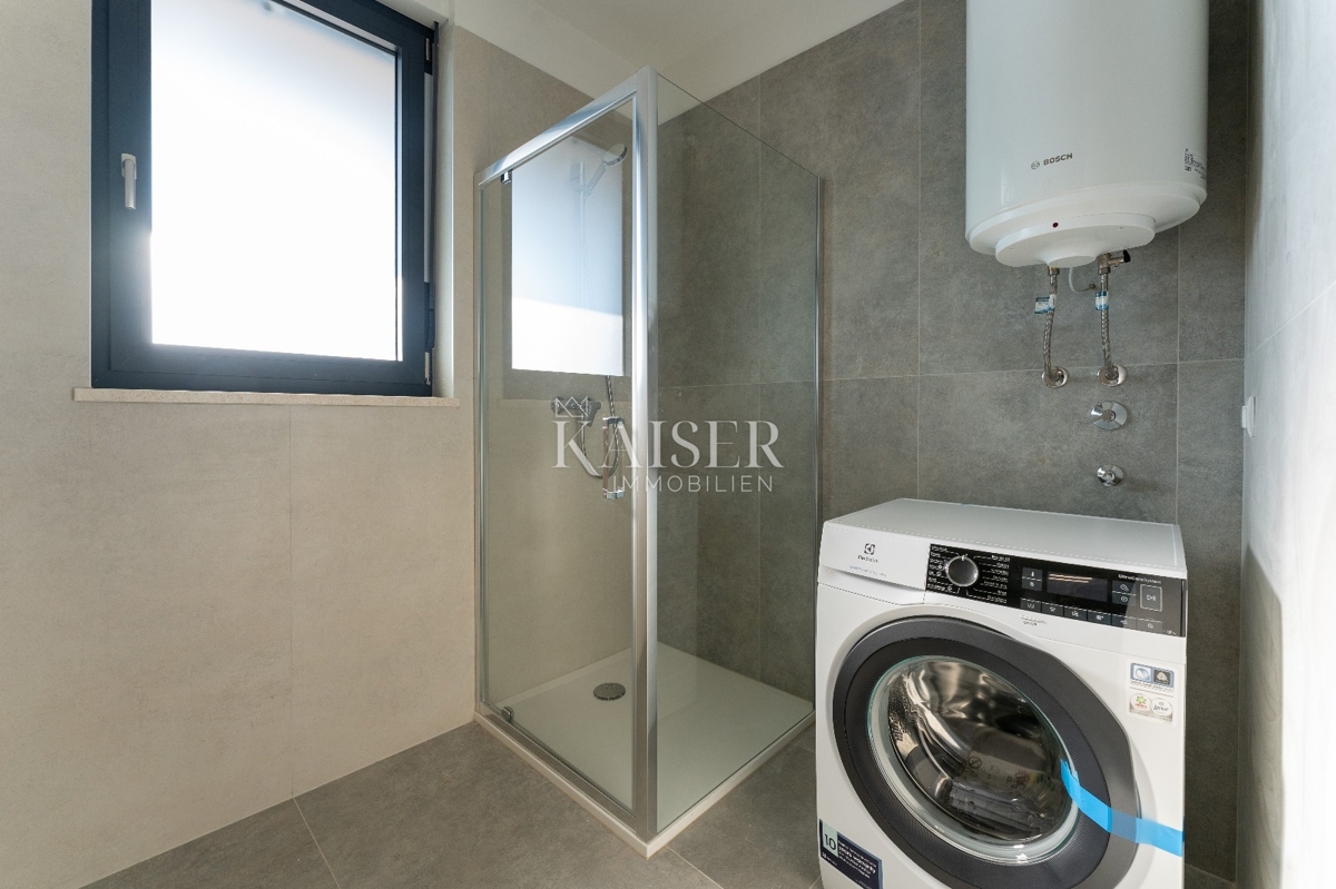 Istria, Pola - attico esclusivo in un nuovo edificio