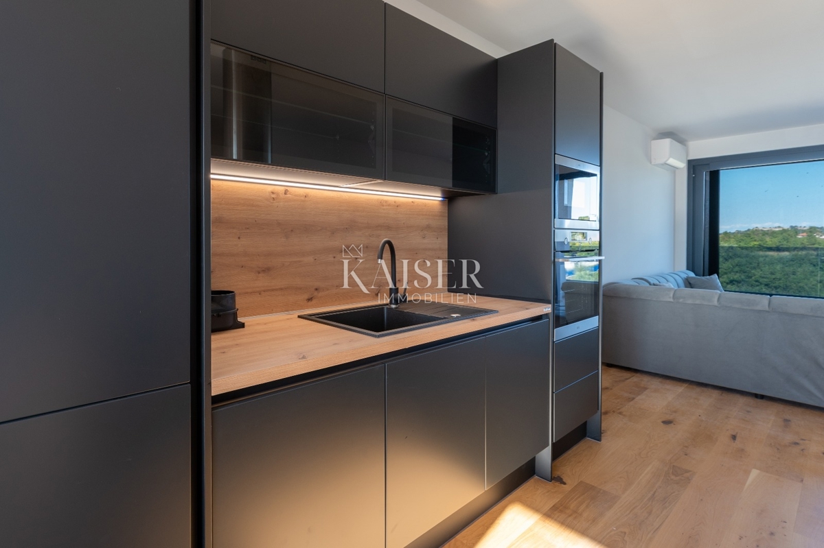 Istria, Pola - attico esclusivo in un nuovo edificio