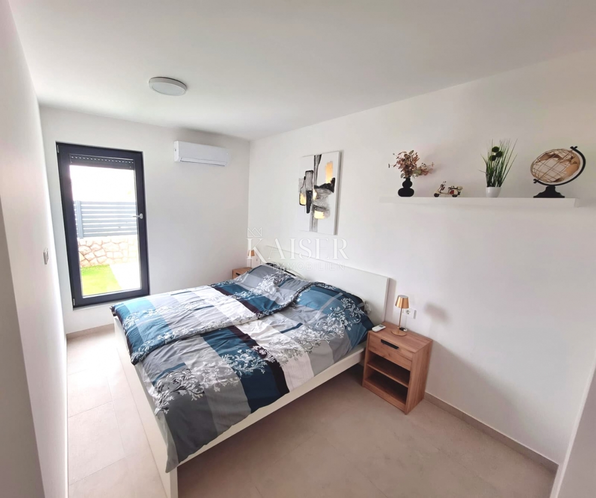 Isola di Krk, Omišalj - appartamento moderno di 67 m2 a soli 250 m dal mare