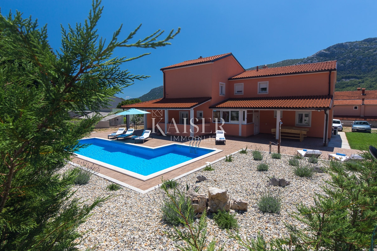Tribalj, Vinodolska Općina, 370m2