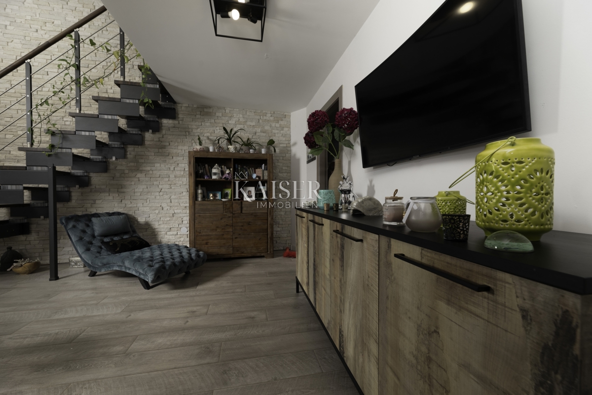 Casa Risika, Vrbnik, 257m2