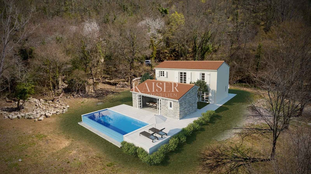 Istria, Kotli - casa in costruzione con grande terreno di 2400 m2 + 5100 m2