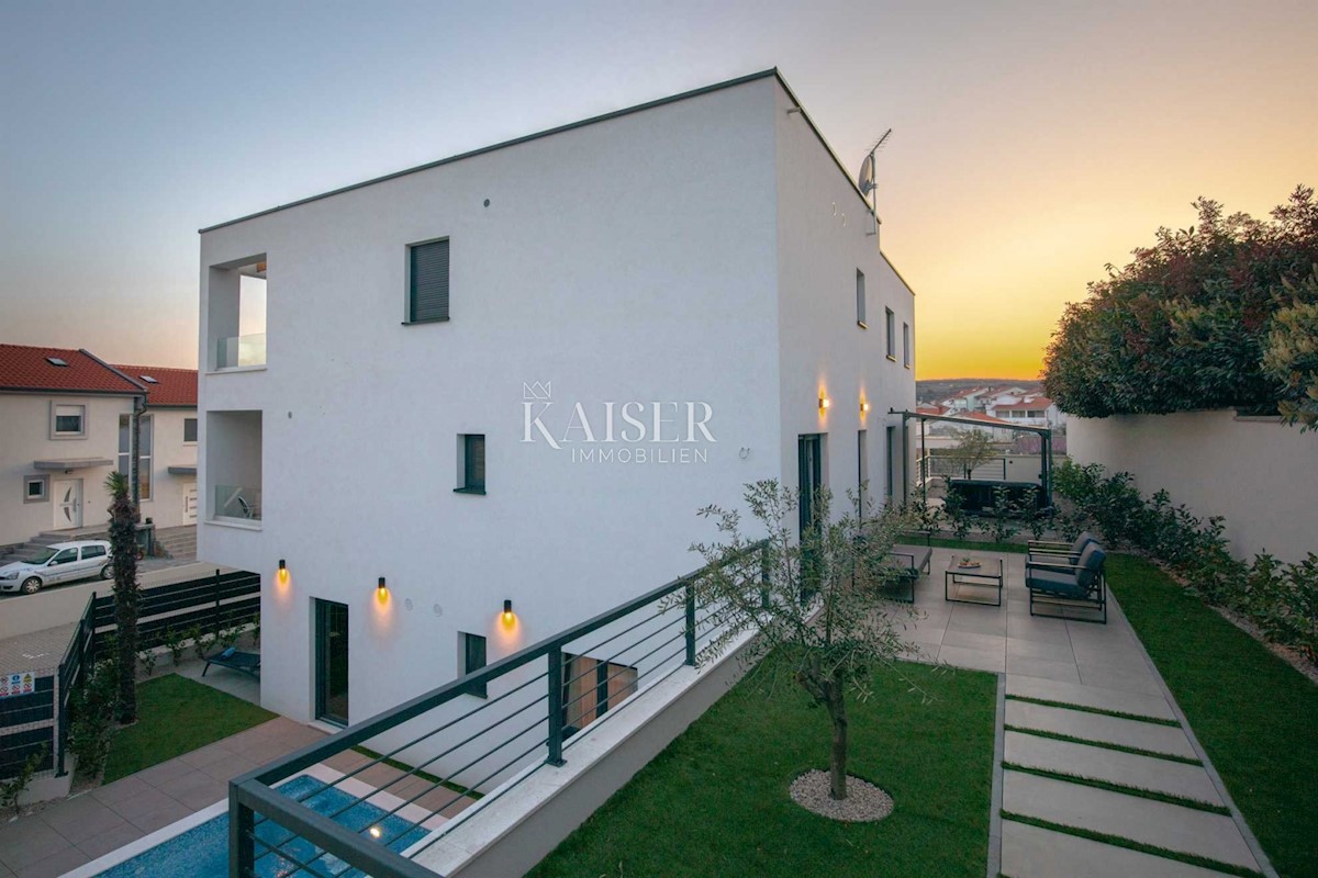 Isola di Krk, Krk - appartamento duplex esclusivo