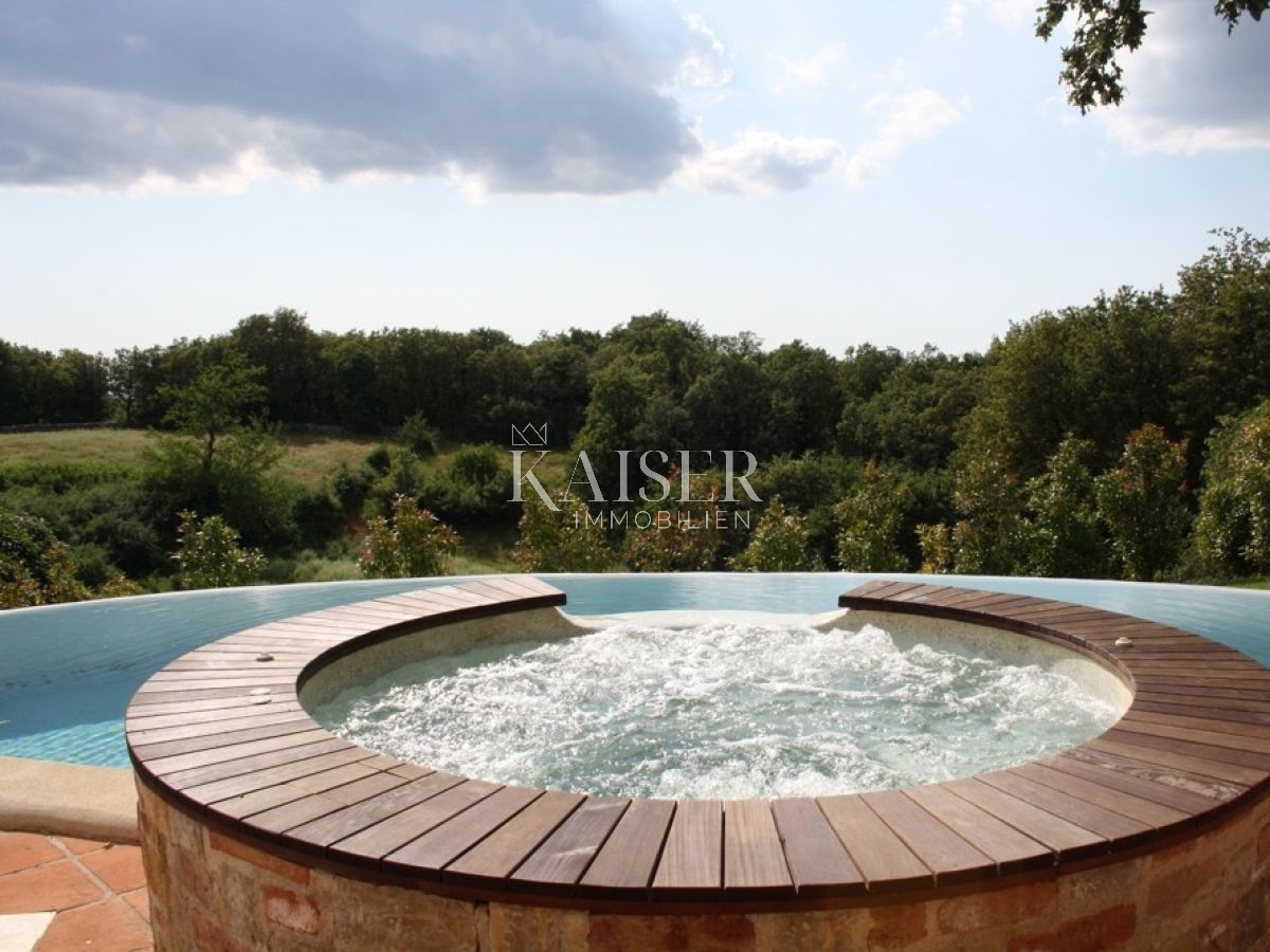 Istria - Tinjan - Casa mediterranea con piscina, 215 m2