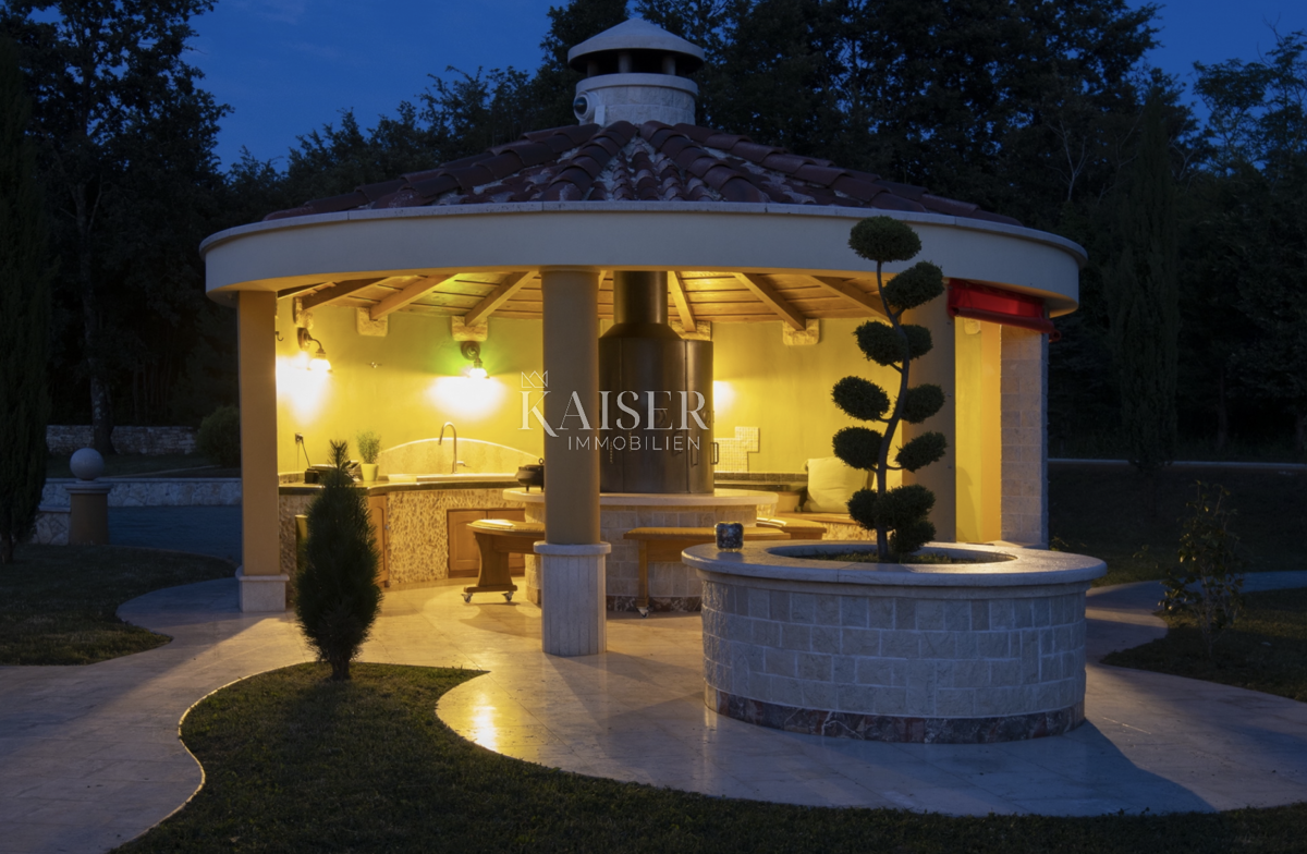 Istria, Pazin - proprietà unica, 42000 m2