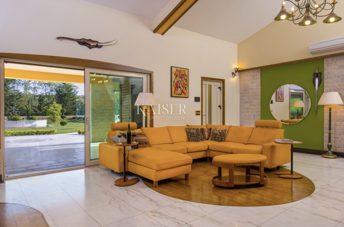 Istria, Pazin - proprietà unica, 42000 m2