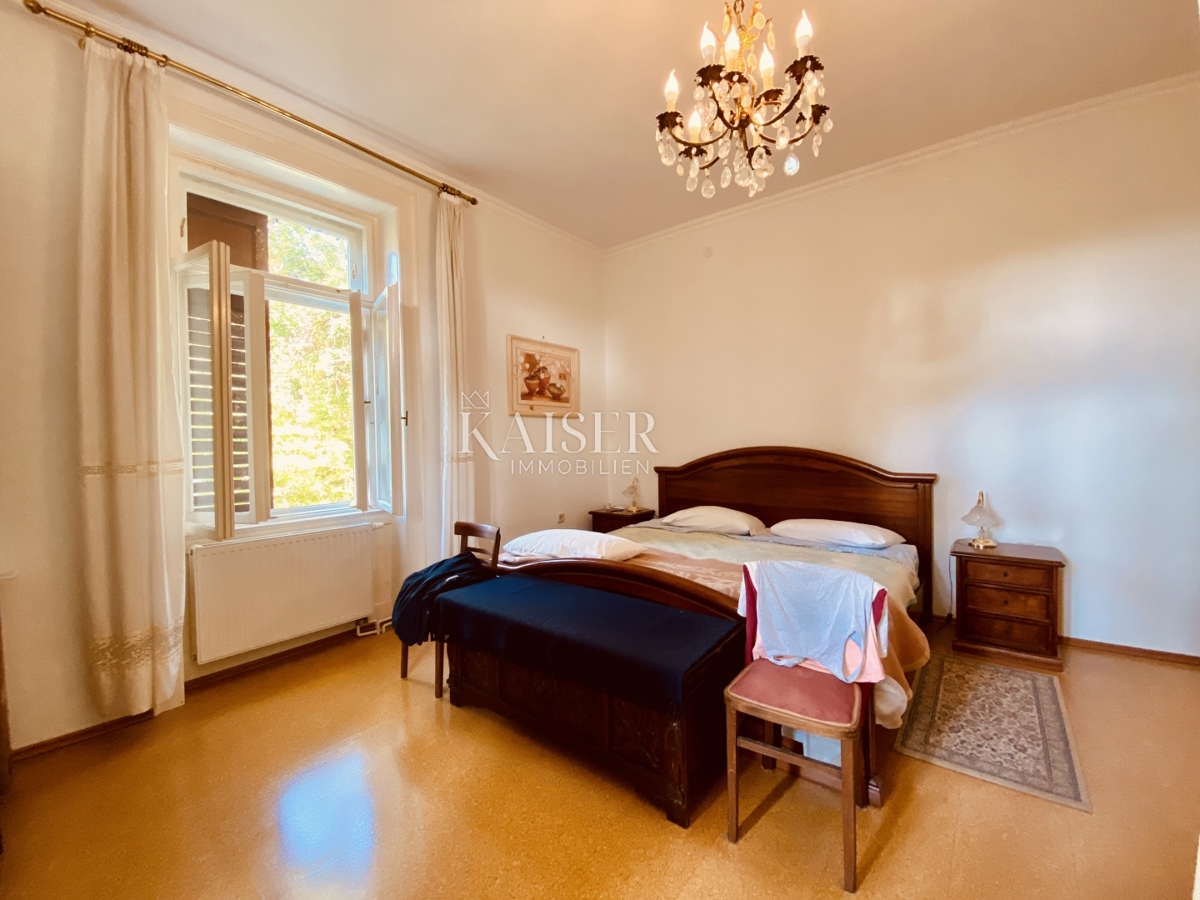 Opatija – Appartamento al piano terra di una villa austro-ungarica, 2a fila al mare