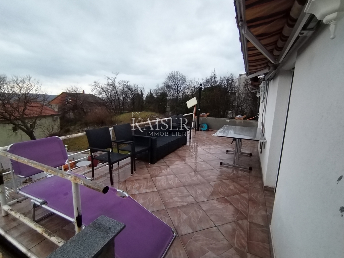 Jadranovo, casa indipendente in una splendida posizione