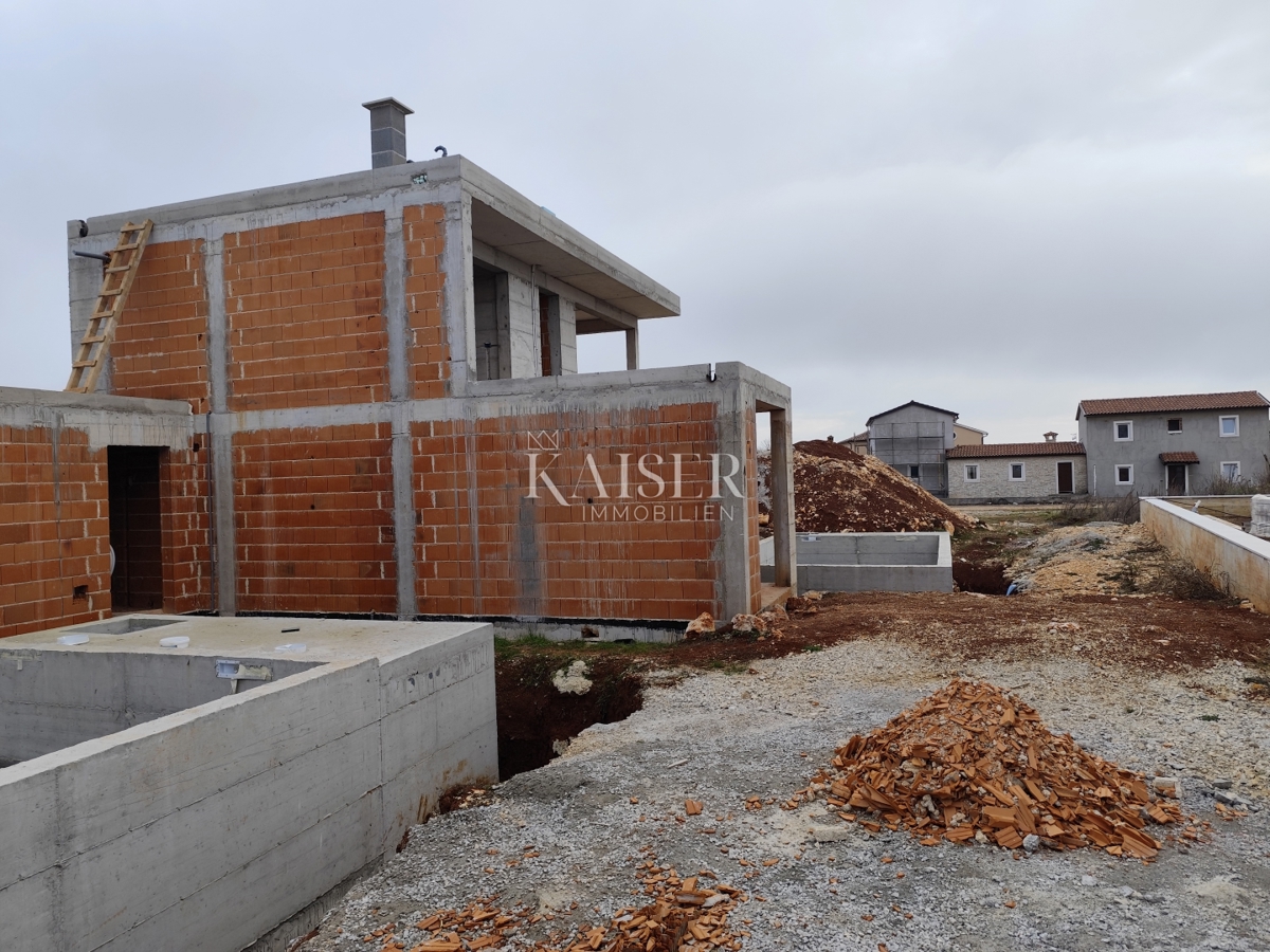 Parenzo, Kaštelir, villa moderna con vista mare