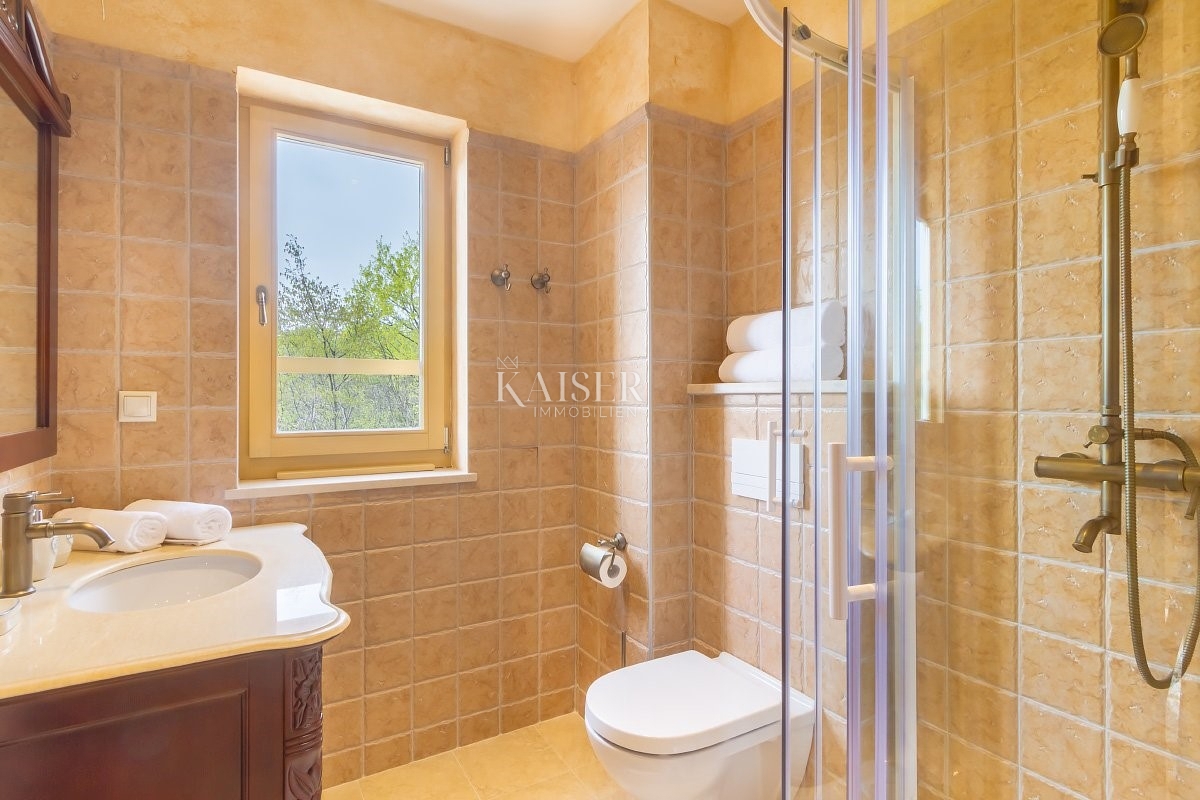 Isola di Krk, Dobrinj, dintorni - villa di lusso 180m2