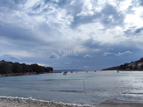 Labin - terreno con vista panoramica sul mare, 1.000 m2