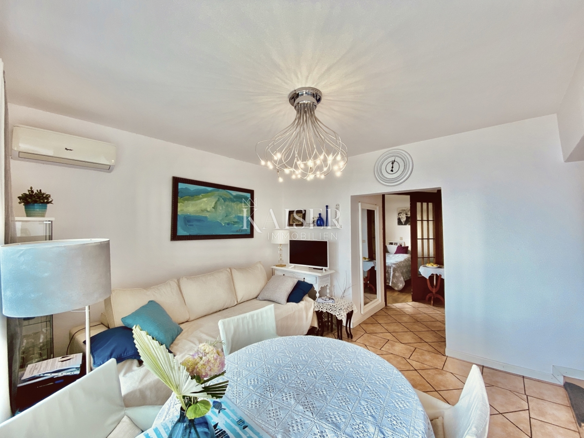 Abbazia – Possibile scambio! Intero piano + mansarda di una villa storica a 100 m dal mare