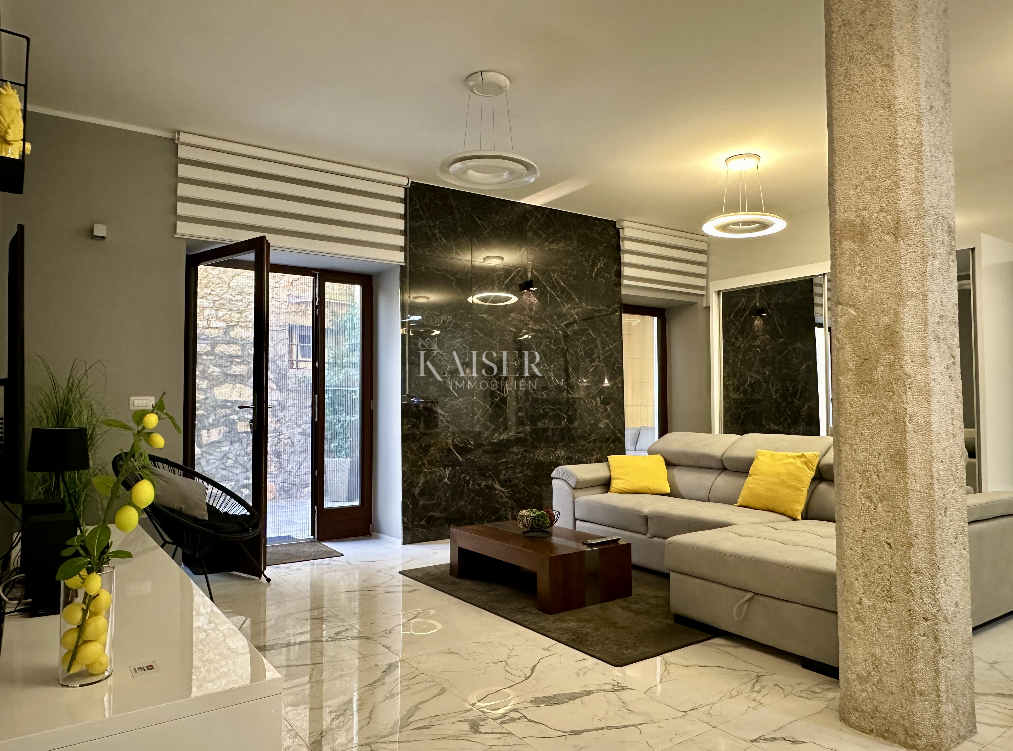 Istria - Parenzo, casa in centro a 50 m dal mare