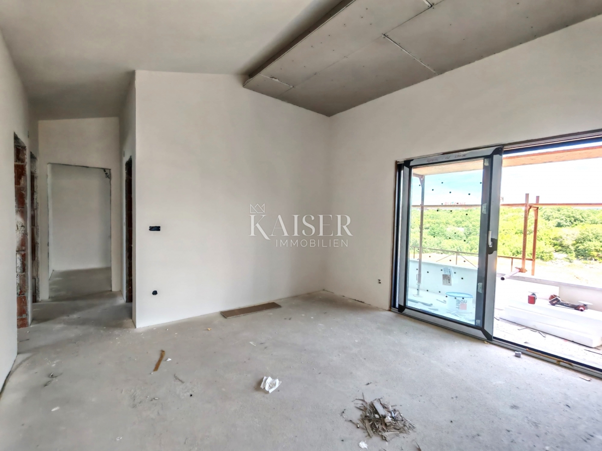Krk, Isola di Krk - Attico 91m2 con vista mare   