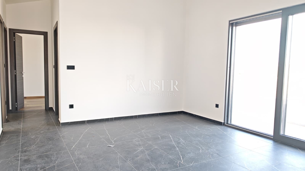 Krk, Isola di Krk - Attico 91m2 con vista mare   