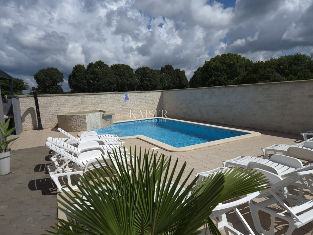 Istria - Pola, villa con sauna vicino al mare