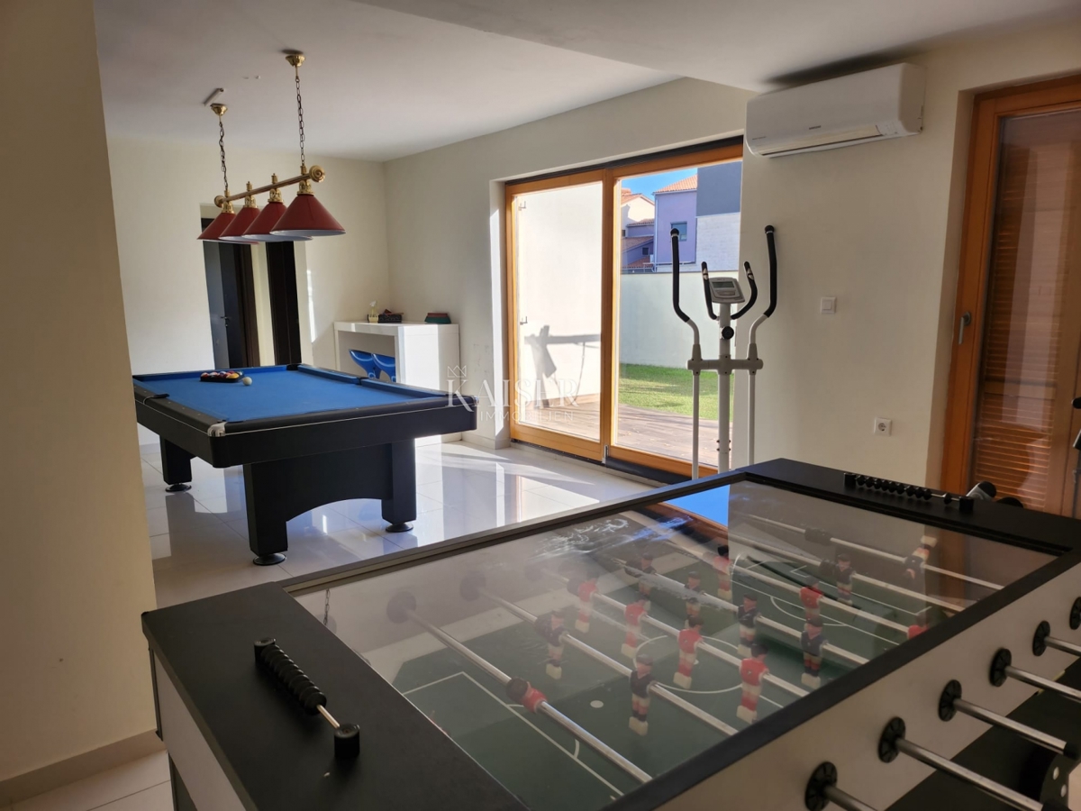 Istria - Pola, villa con sauna vicino al mare