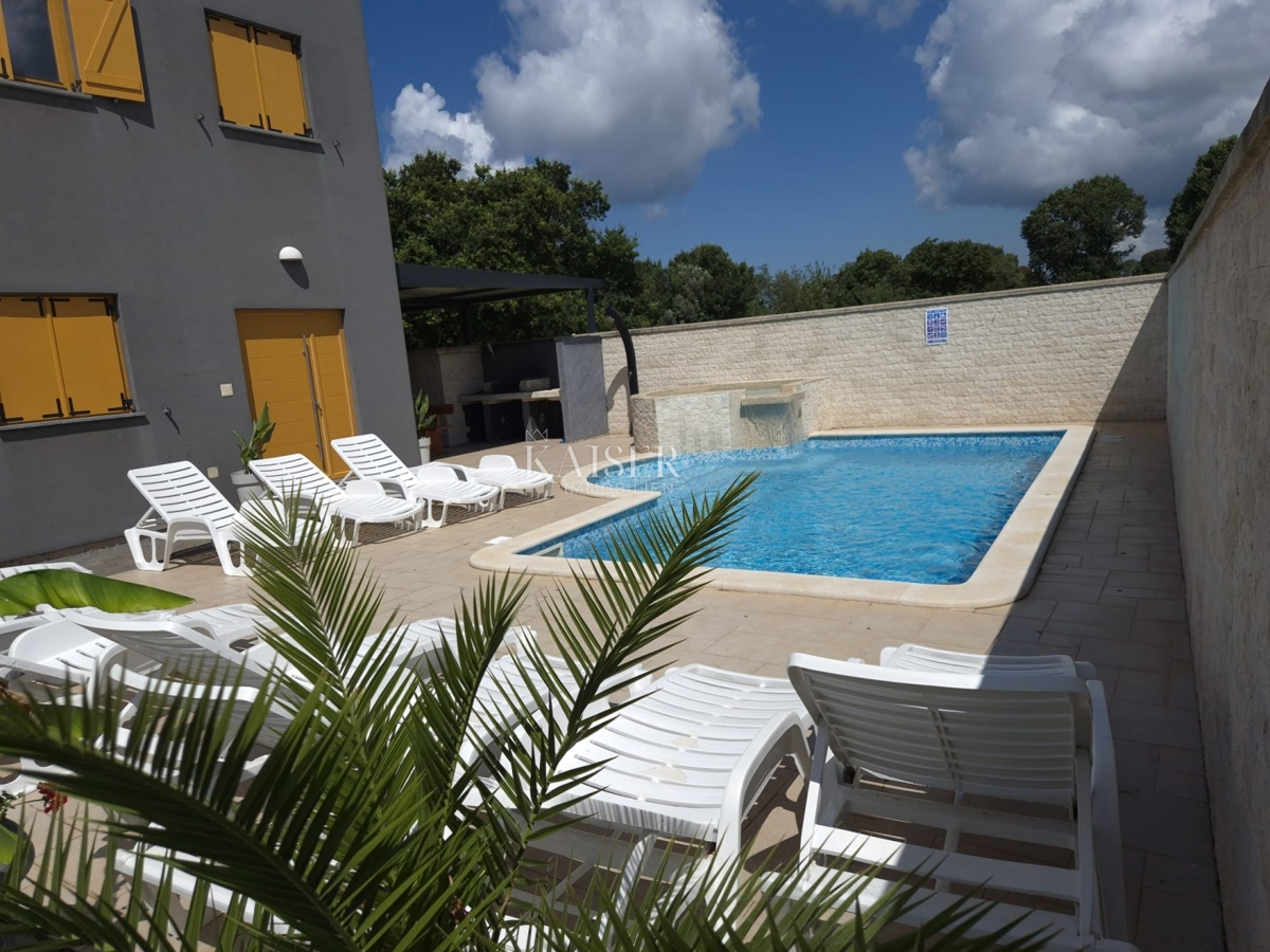 Istria - Pola, villa con sauna vicino al mare