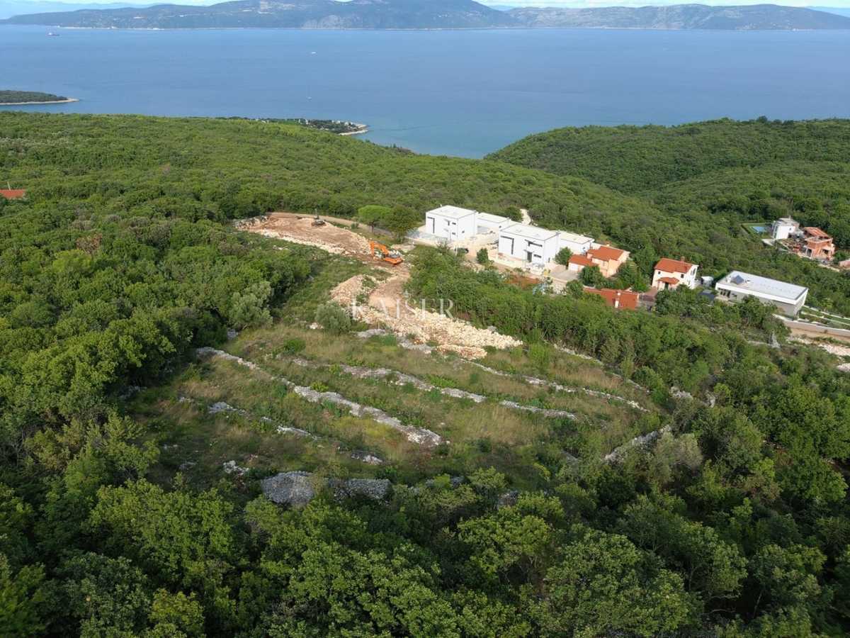 Istria, Rabac - terreno edificabile con vista panoramica sul mare, 9.160 m2