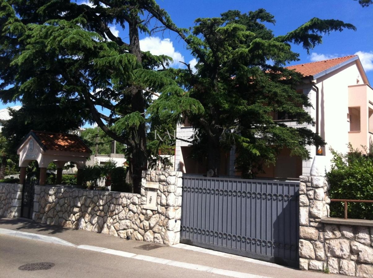 Casa Novi Vinodolski, 380m2