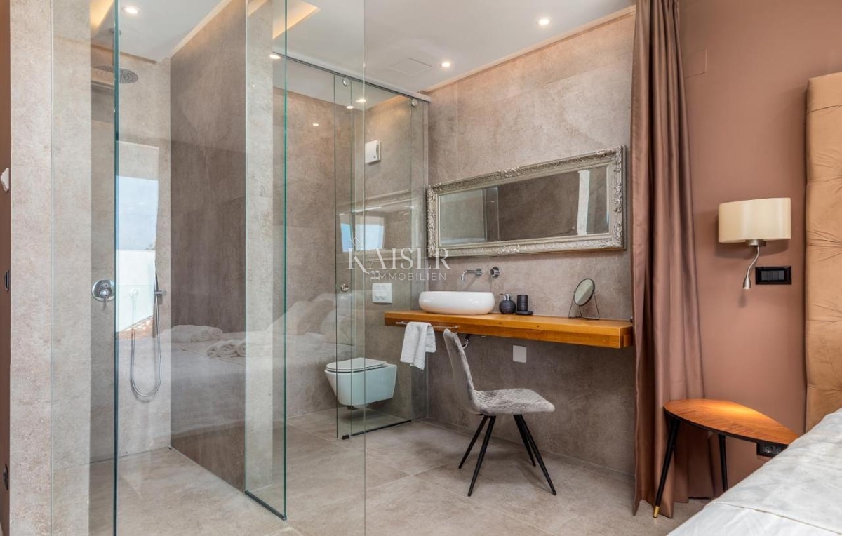 Istria, Medolino - splendida villa vicino al mare, 500 m2