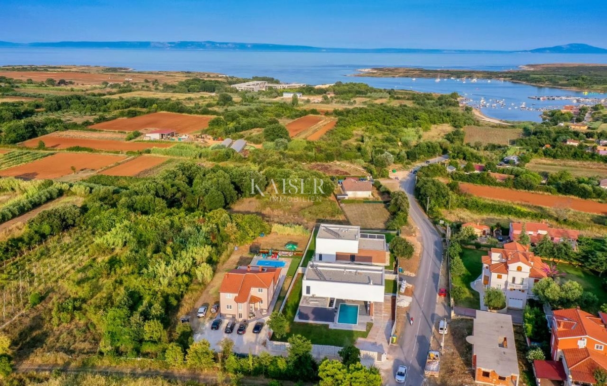 Istria, Medolino - splendida villa vicino al mare, 500 m2