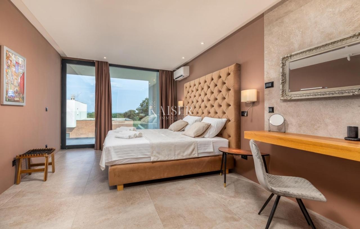 Istria, Medolino - splendida villa vicino al mare, 500 m2