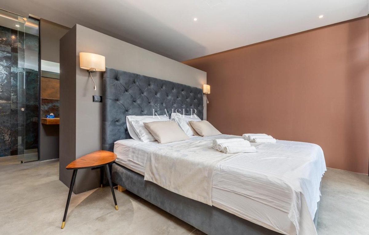 Istria, Medolino - splendida villa vicino al mare, 500 m2