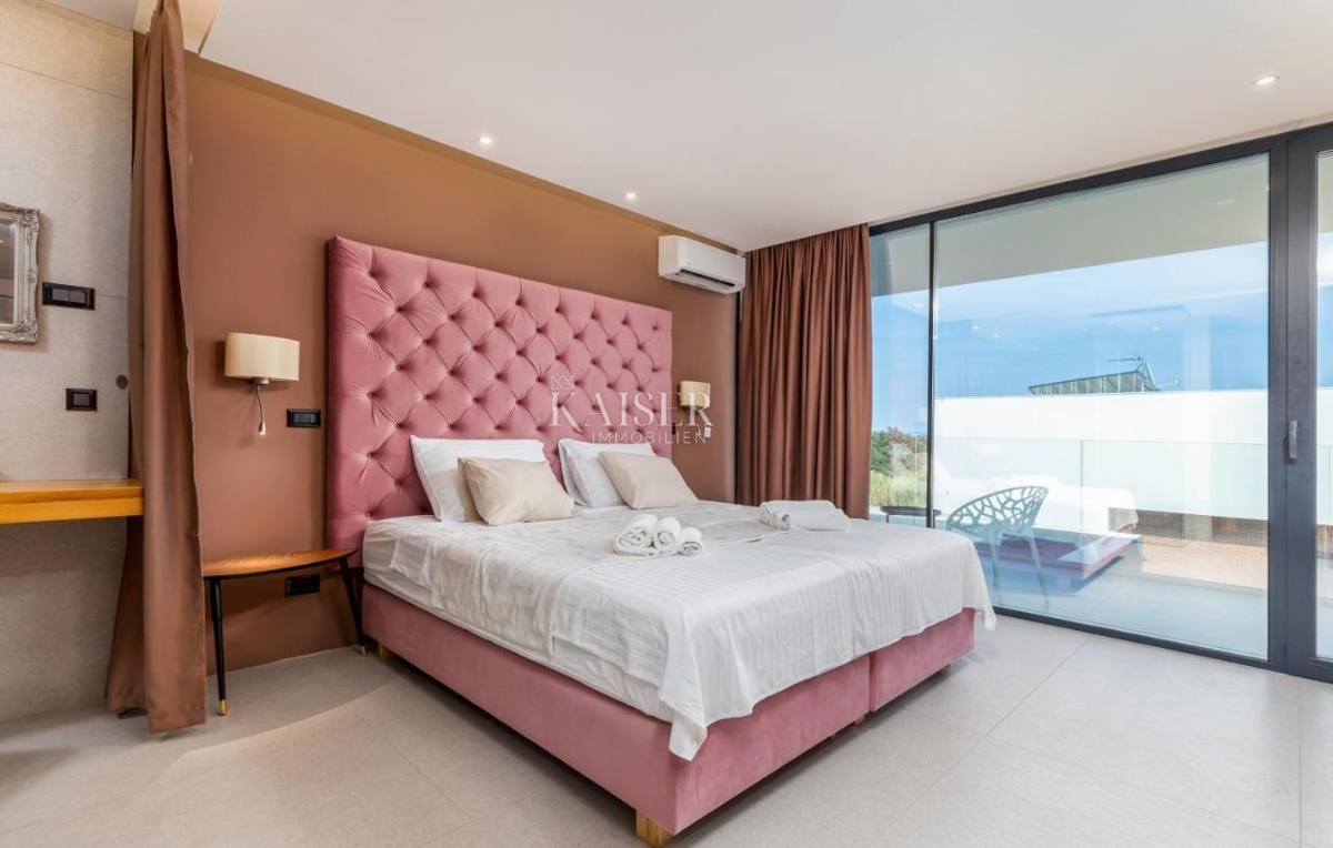 Istria, Medolino - splendida villa vicino al mare, 500 m2