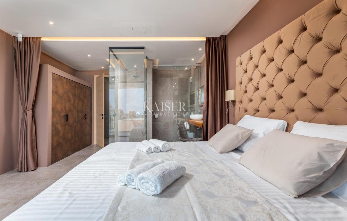 Istria, Medolino - splendida villa vicino al mare, 500 m2