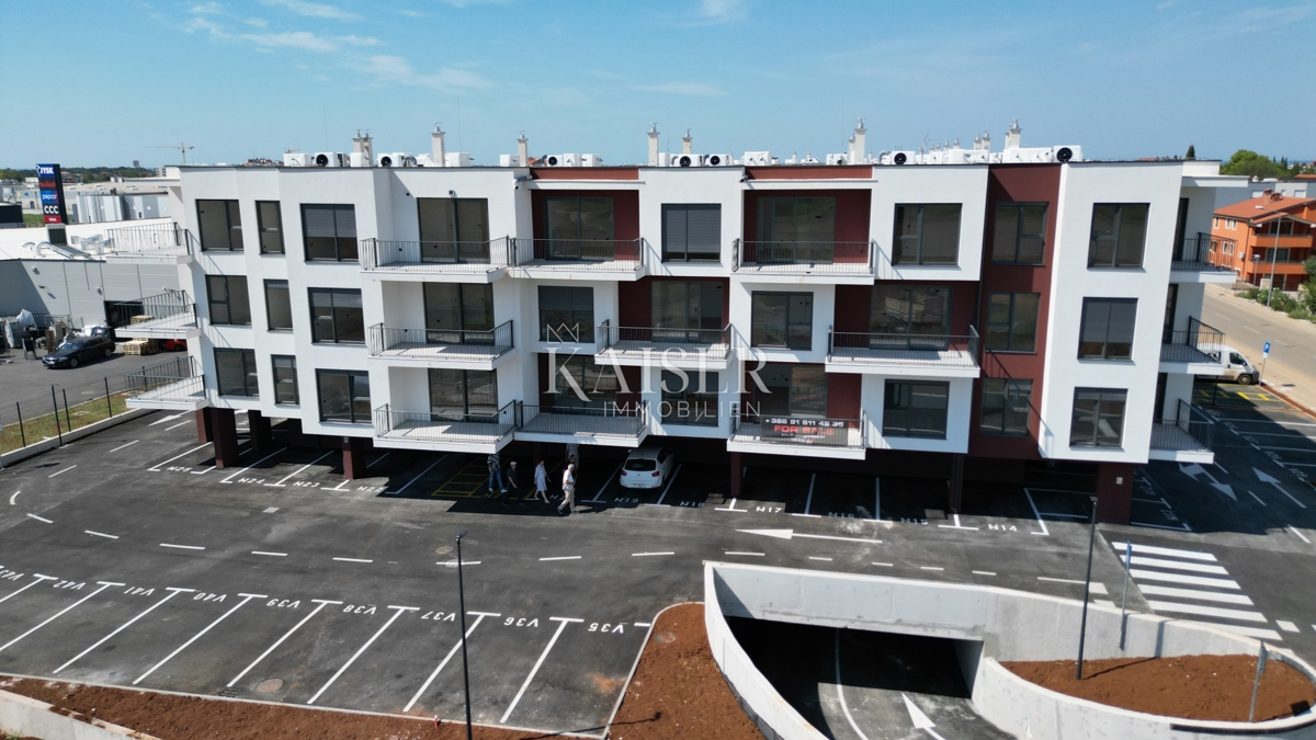 Istria, Umago - appartamento funzionale monolocale in nuova costruzione, 46m5, secondo piano, con garage