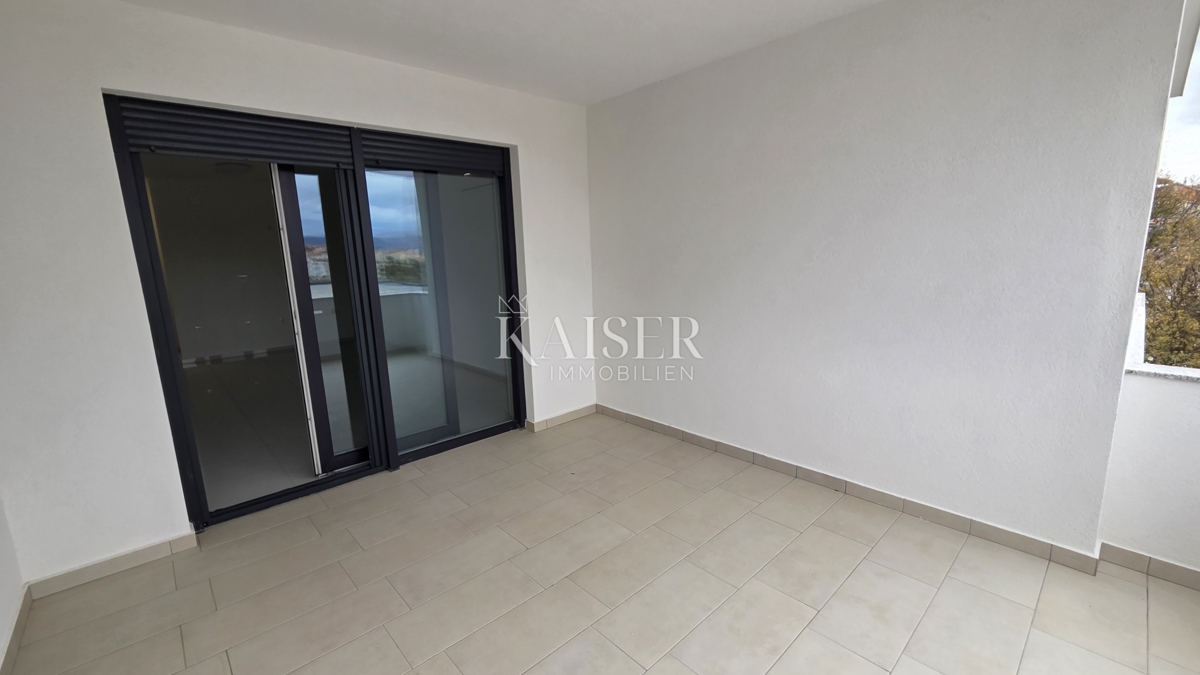 Novi Vinodolski - appartamento al 1° piano, nuovo edificio, 66m2