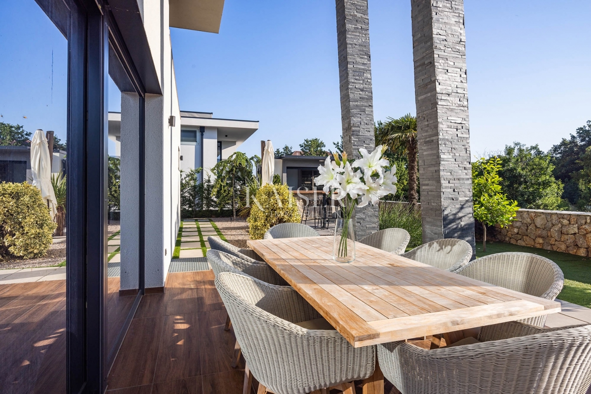 Villa Krk, 266m2
