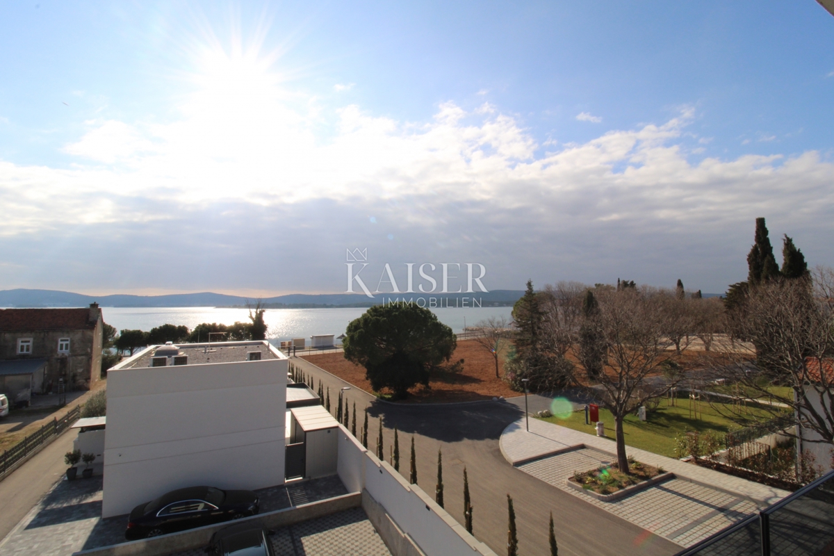 Biograd na Moru, Sv.Filip i Jakov - Moderno appartamento seconda fila al mare con vista mare