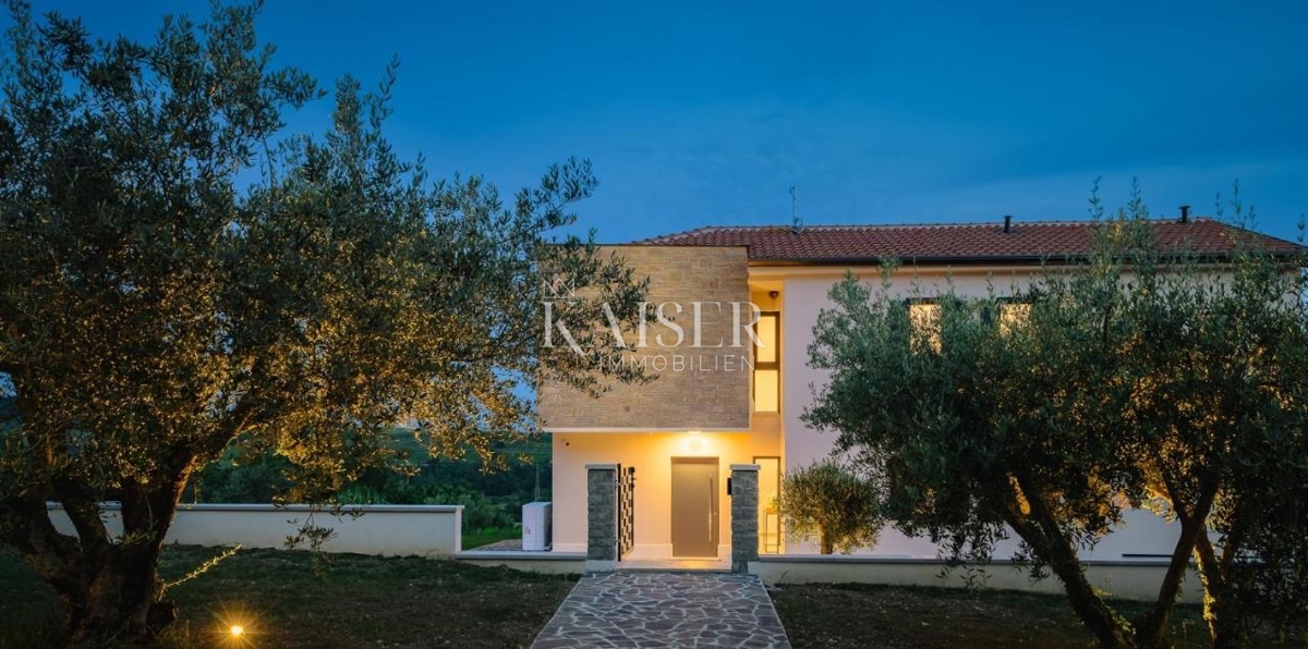 Istria, Buie - villa rustica con vista panoramica sul vigneto