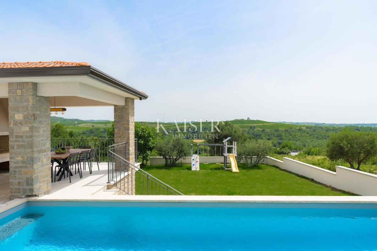 Istria, Buie - villa rustica con vista panoramica sul vigneto