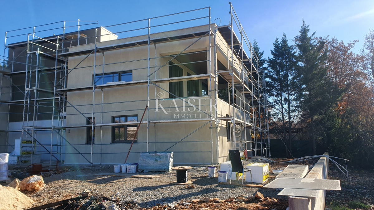 Istria - Parenzo, appartamento al piano terra a 3 km dal mare