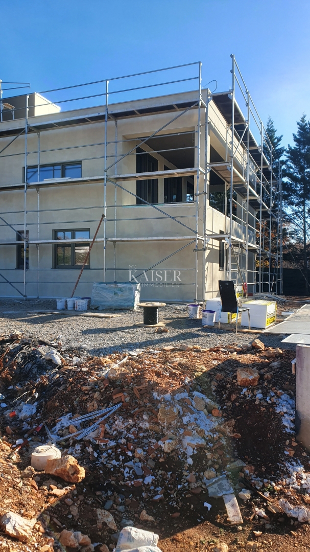 Istria - Parenzo, appartamento al piano terra a 3 km dal mare