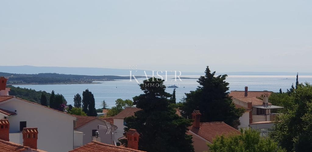 Istria, Premantura - casa con appartamenti 335m2 con vista mare