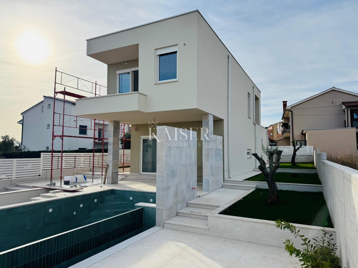 Istria, Ližnjan, villa moderna con splendida vista mare