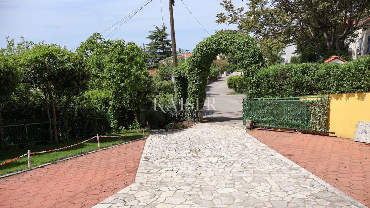 Crikvenica, Selce - bella casa con giardino