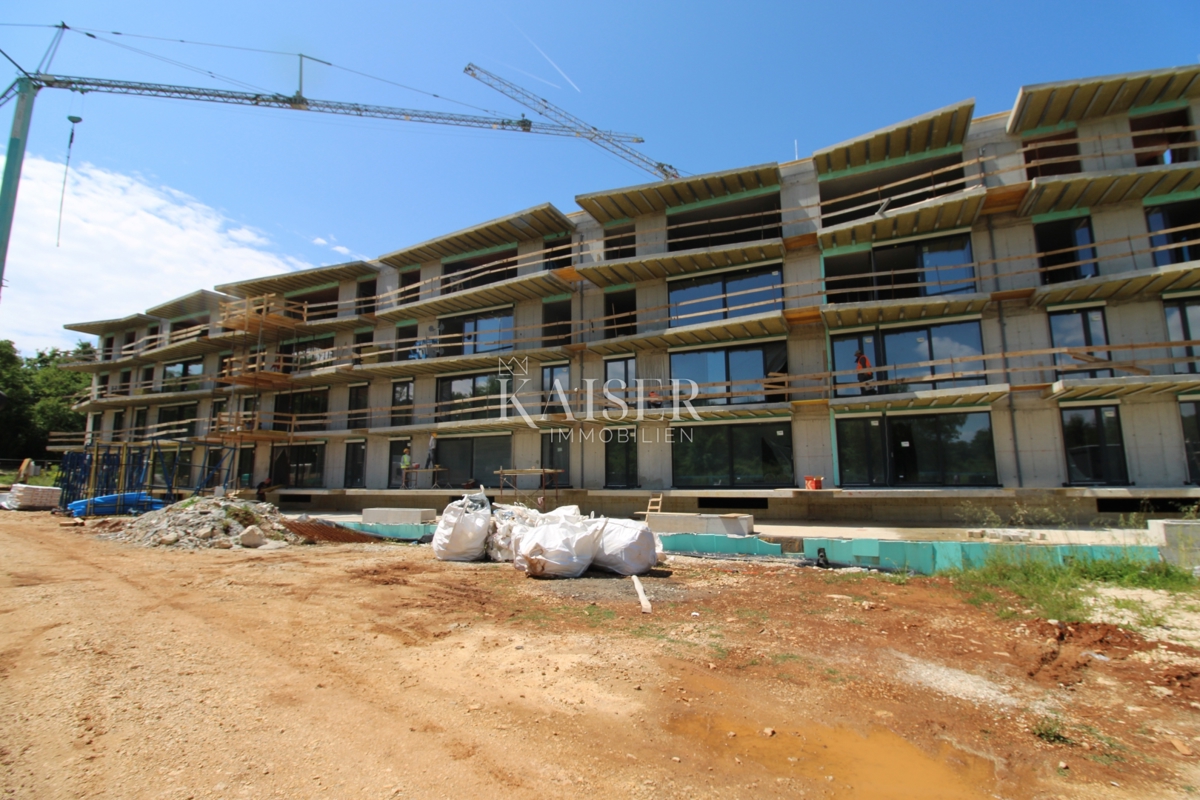 Istria - Parenzo, appartamento di lusso al primo piano, vista mare