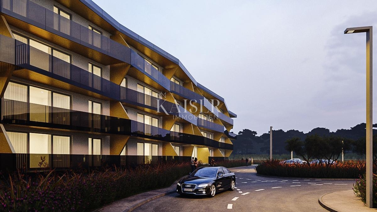 Istria - Parenzo, appartamento di lusso al primo piano, vista mare