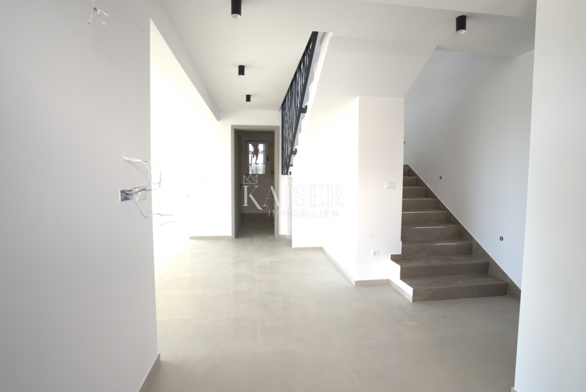 Žaborić, Jasenovo - Lussuosa casa trilocale di 171,15 m² con vista panoramica sul mare